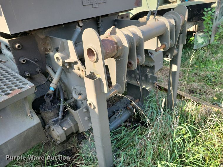 image for item DN3526 1992 Oshkosh HB2518-MP3 snowblower truck