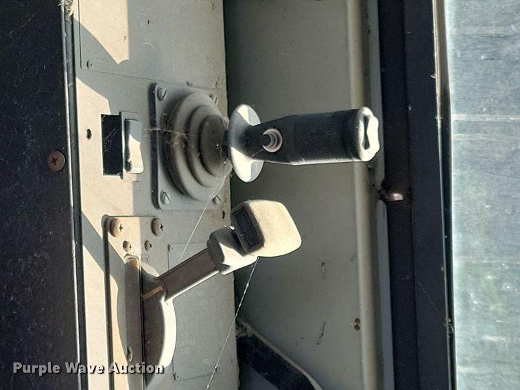 image for item DN3526 1992 Oshkosh HB2518-MP3 snowblower truck