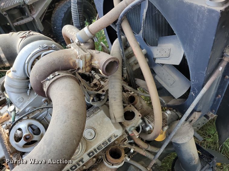 image for item DN3526 1992 Oshkosh HB2518-MP3 snowblower truck