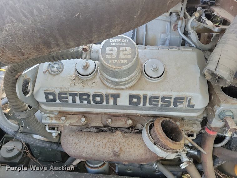 image for item DN3526 1992 Oshkosh HB2518-MP3 snowblower truck