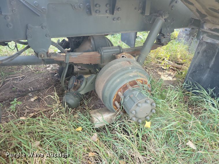 image for item DN3526 1992 Oshkosh HB2518-MP3 snowblower truck