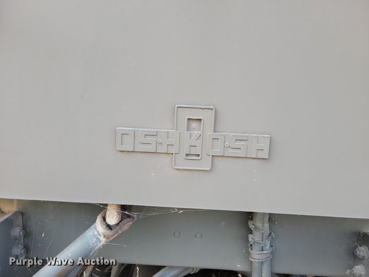 image for item DN3526 1992 Oshkosh HB2518-MP3 snowblower truck