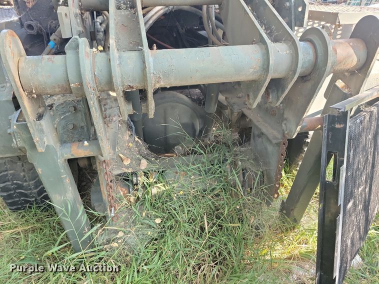 image for item DN3527 1992 Oshkosh HB2518-MP3 snow blower truck