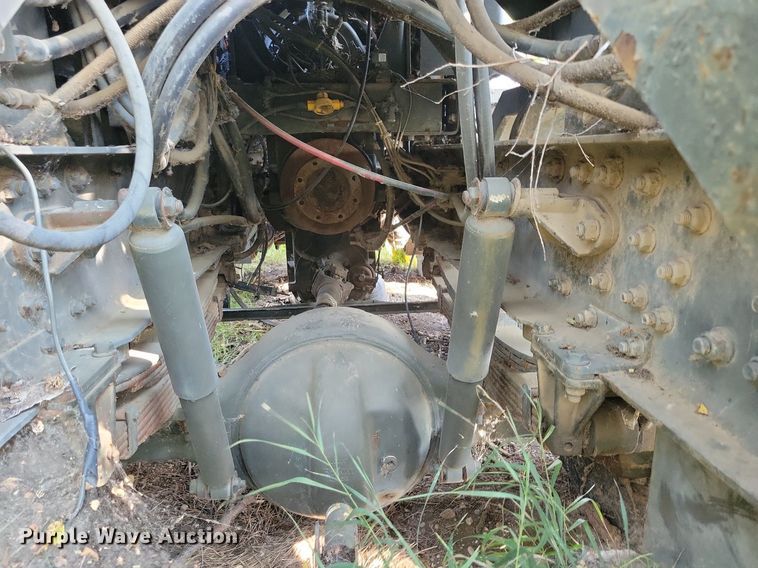 image for item DN3527 1992 Oshkosh HB2518-MP3 snow blower truck