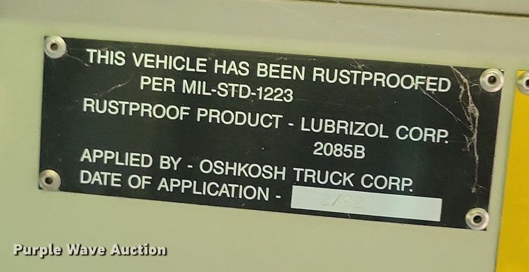 image for item DN3527 1992 Oshkosh HB2518-MP3 snow blower truck