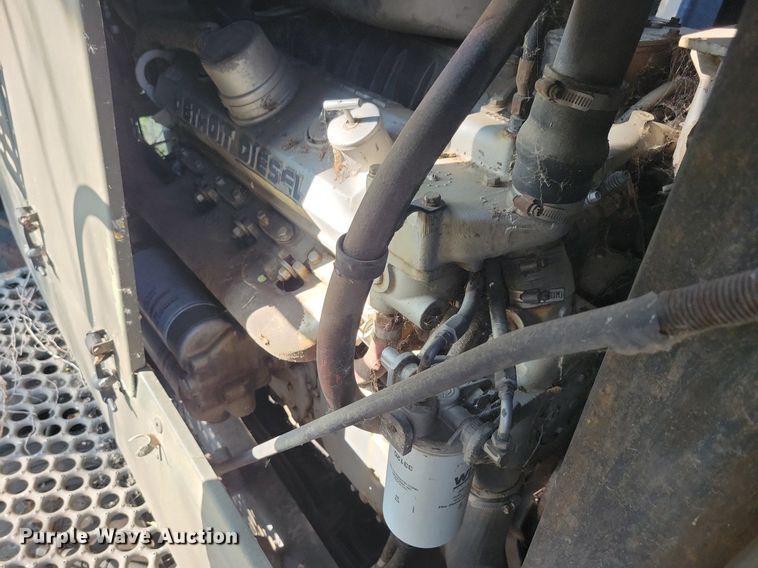 image for item DN3527 1992 Oshkosh HB2518-MP3 snow blower truck