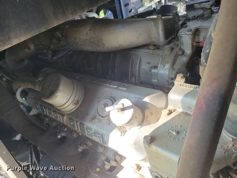 image for item DN3527 1992 Oshkosh HB2518-MP3 snow blower truck