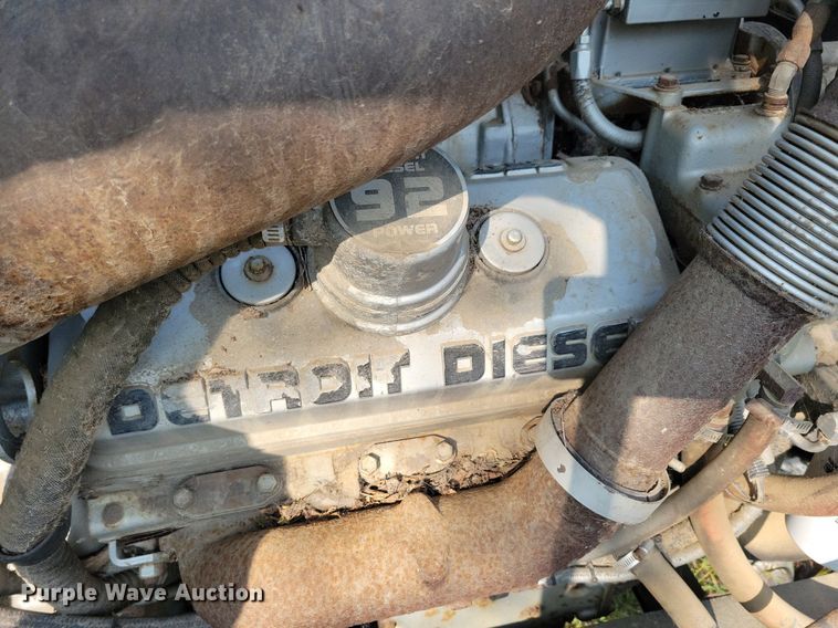 image for item DN3527 1992 Oshkosh HB2518-MP3 snow blower truck