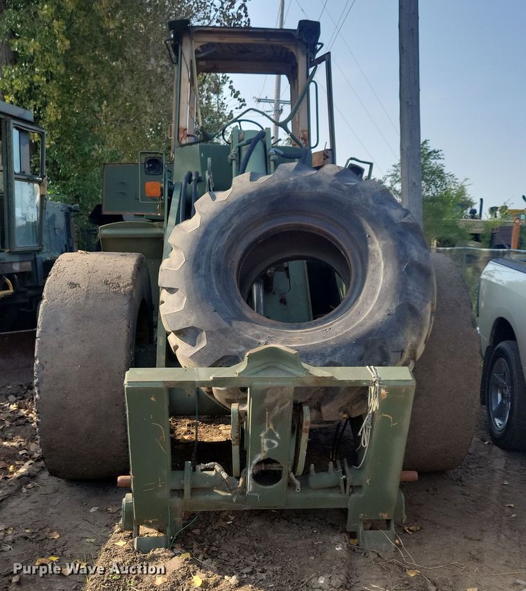 image for item DN3528 1989 John Deere 644EZ wheel loader