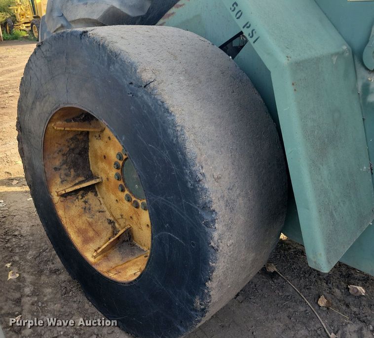 image for item DN3528 1989 John Deere 644EZ wheel loader