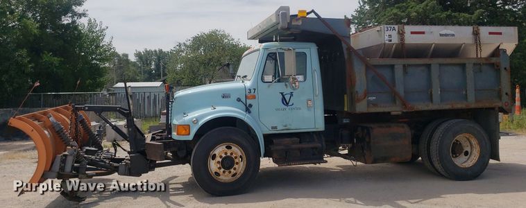 image for item DO2959 2002 International 4700 dump truck