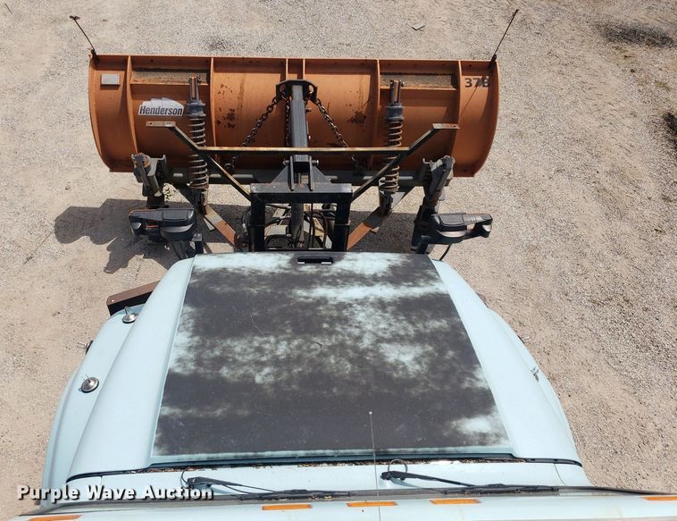 image for item DO2959 2002 International 4700 dump truck