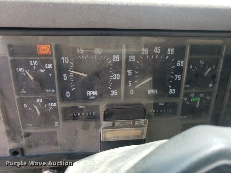 image for item DO2959 2002 International 4700 dump truck