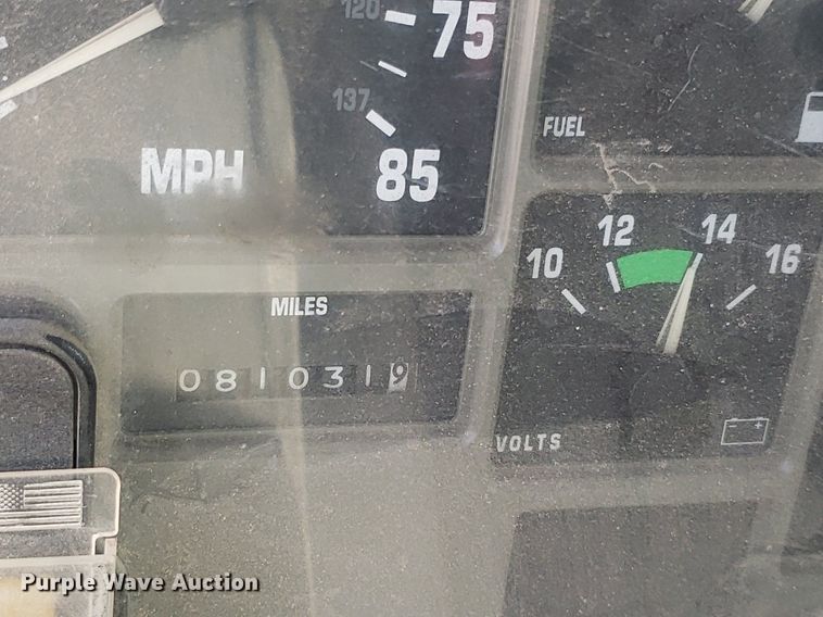 image for item DO2959 2002 International 4700 dump truck