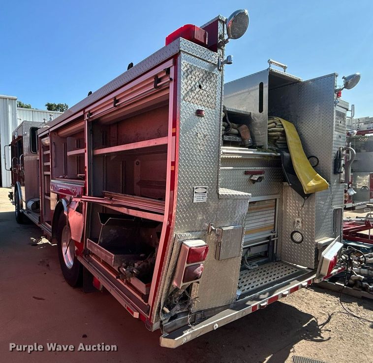 image for item DO7471 2007 Spartan Gladiator Classic pumper fire truck