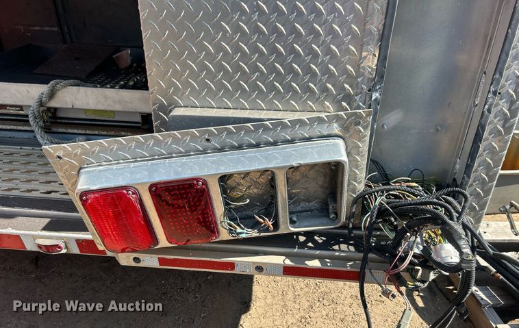 image for item DO7471 2007 Spartan Gladiator Classic pumper fire truck