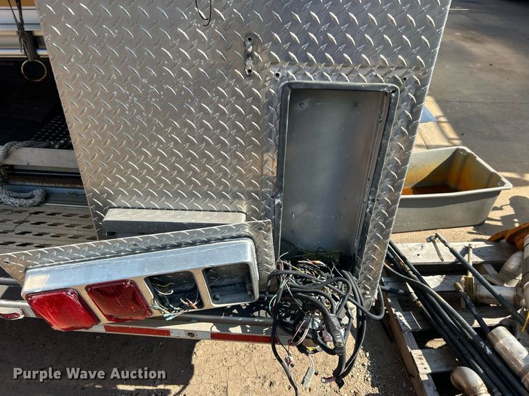 image for item DO7471 2007 Spartan Gladiator Classic pumper fire truck