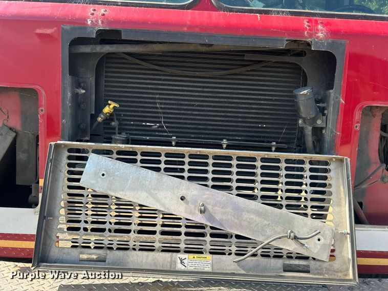 image for item DO7471 2007 Spartan Gladiator Classic pumper fire truck