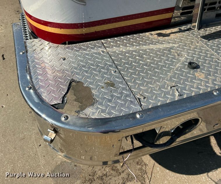 image for item DO7471 2007 Spartan Gladiator Classic pumper fire truck