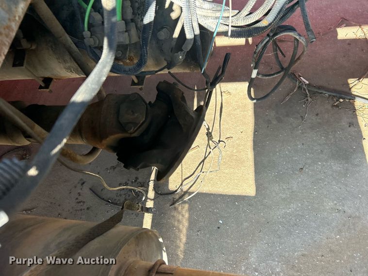 image for item DO7471 2007 Spartan Gladiator Classic pumper fire truck