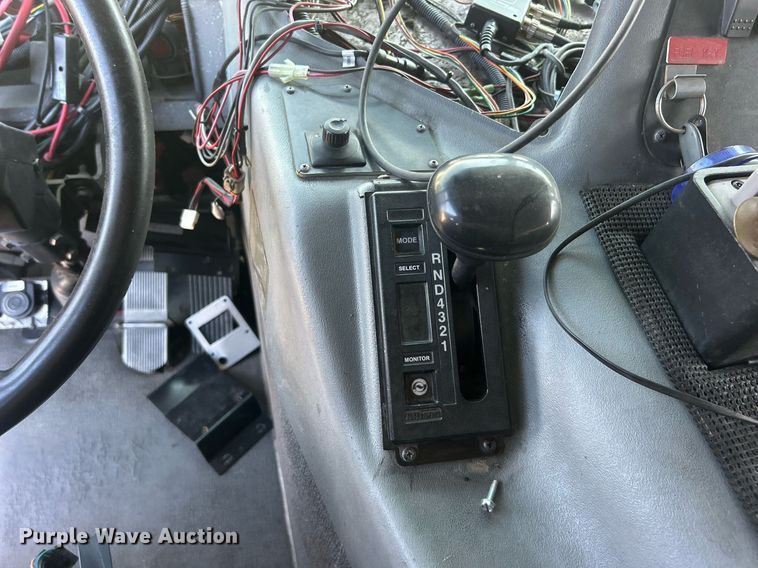 image for item DO7471 2007 Spartan Gladiator Classic pumper fire truck