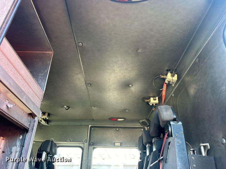 image for item DO7471 2007 Spartan Gladiator Classic pumper fire truck