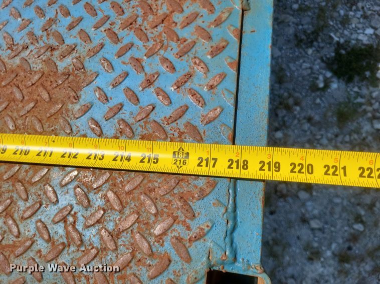 image for item DQ3626 2010 Bales Utility trailer