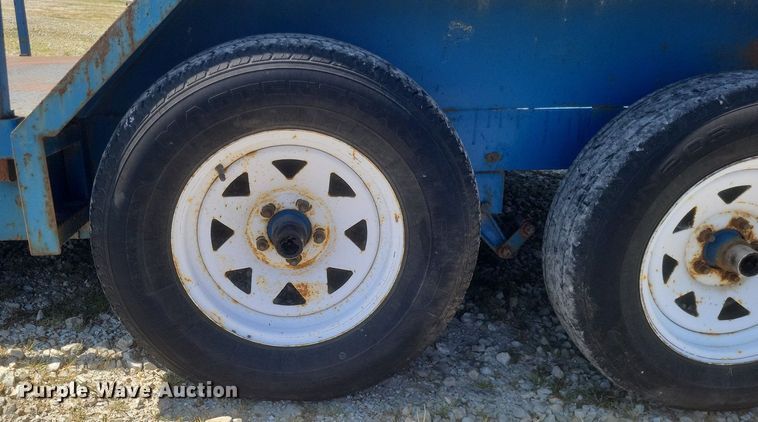 image for item DQ3626 2010 Bales Utility trailer