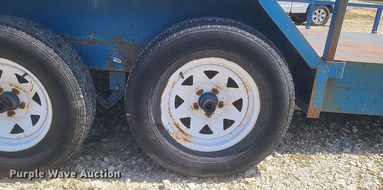 image for item DQ3626 2010 Bales Utility trailer