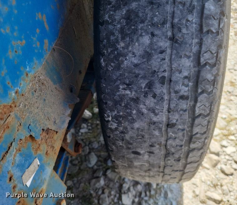 image for item DQ3626 2010 Bales Utility trailer