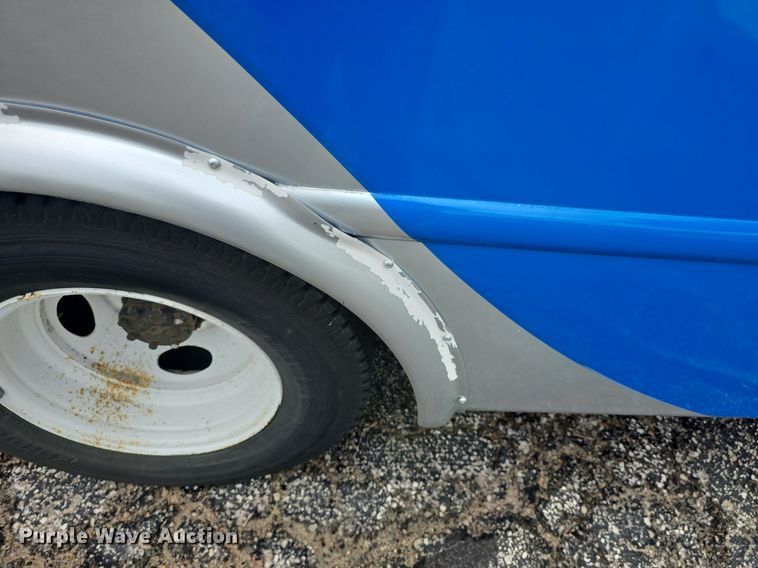 image for item DQ4424 2018 Senator II ST69923C shuttle bus