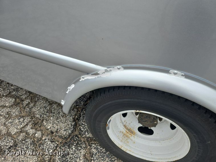 image for item DQ4424 2018 Senator II ST69923C shuttle bus