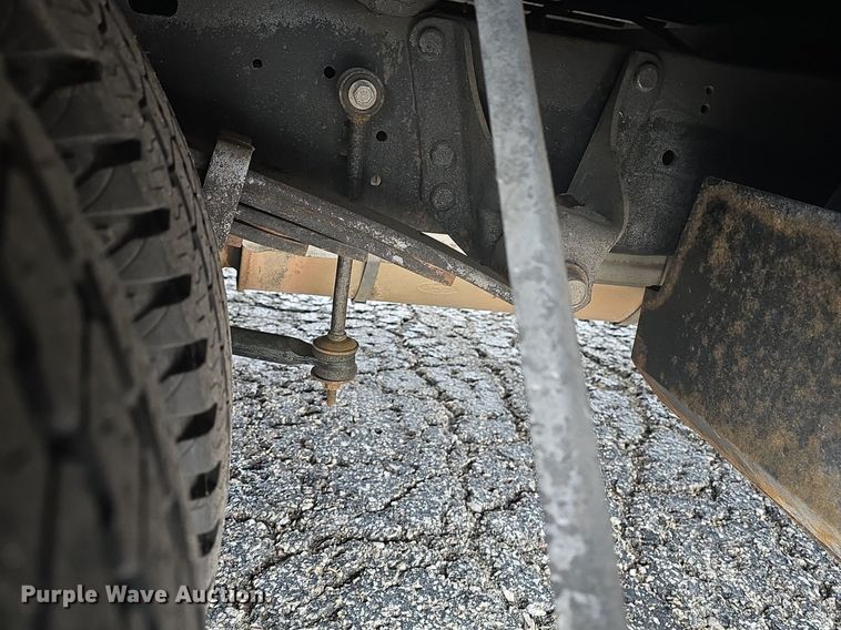 image for item DQ4424 2018 Senator II ST69923C shuttle bus