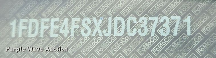 image for item DQ4424 2018 Senator II ST69923C shuttle bus