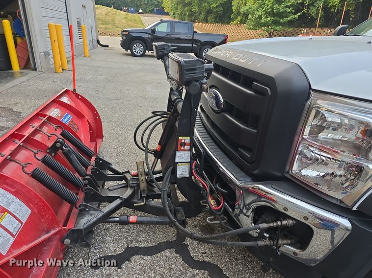 image for item DQ4551 2015 Ford F550 Super Duty XL dump truck