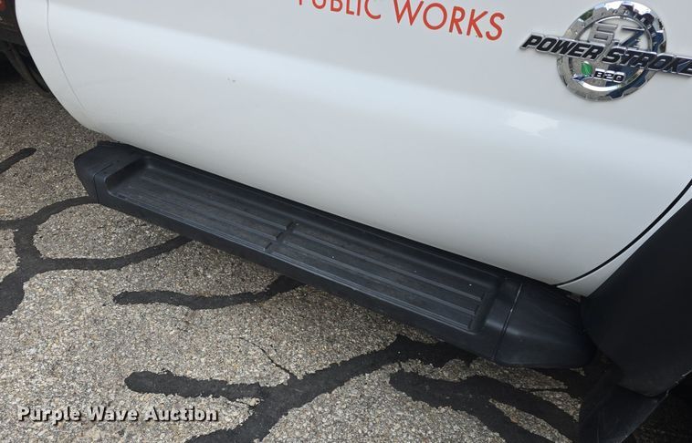 image for item DQ4551 2015 Ford F550 Super Duty XL dump truck