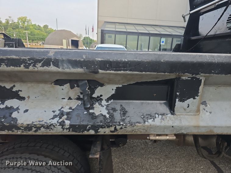 image for item DQ4551 2015 Ford F550 Super Duty XL dump truck