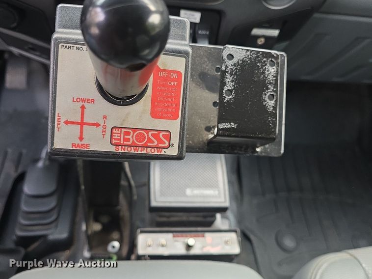 image for item DQ4551 2015 Ford F550 Super Duty XL dump truck