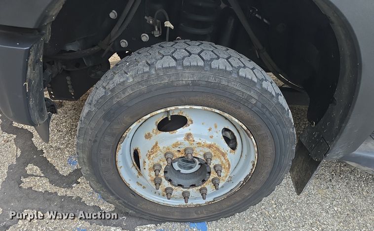 image for item DQ4551 2015 Ford F550 Super Duty XL dump truck