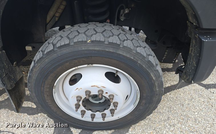 image for item DQ4551 2015 Ford F550 Super Duty XL dump truck