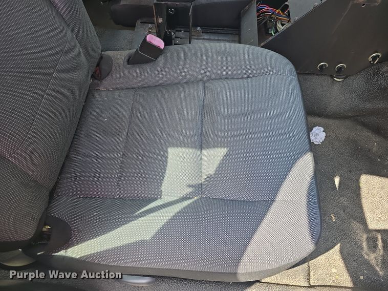 image for item DQ4555 2009 Ford  Crown Victoria Police Interceptor 