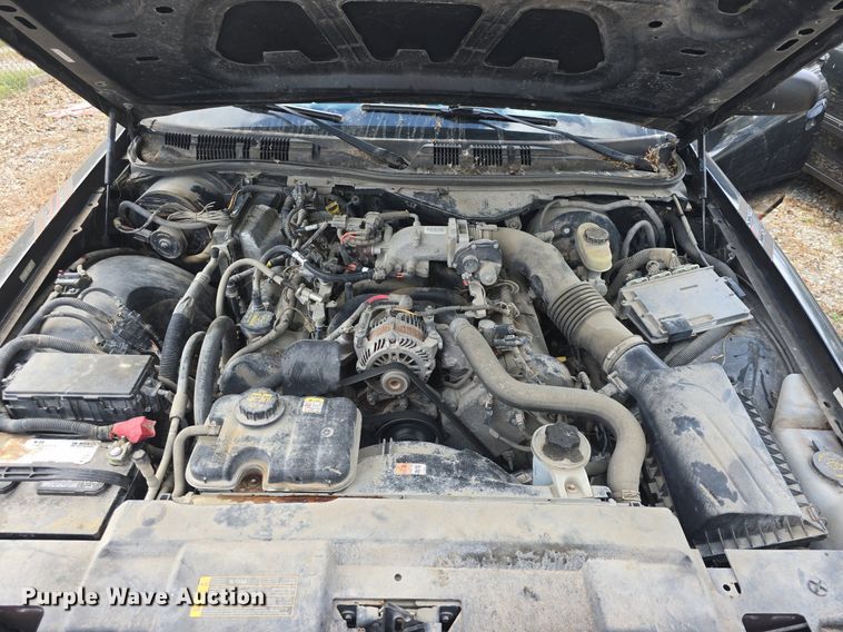 image for item DQ4555 2009 Ford  Crown Victoria Police Interceptor 