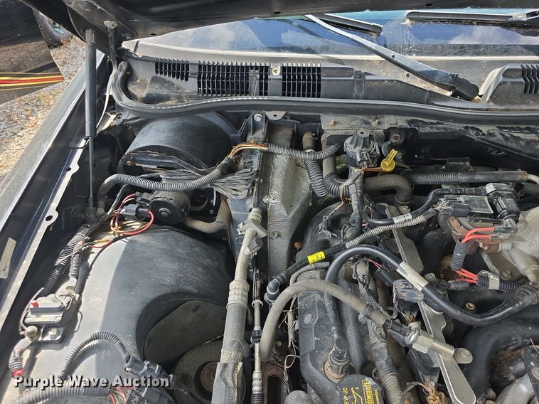 image for item DQ4555 2009 Ford  Crown Victoria Police Interceptor 