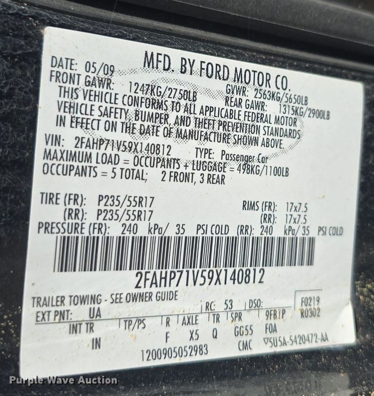 image for item DQ4555 2009 Ford  Crown Victoria Police Interceptor 