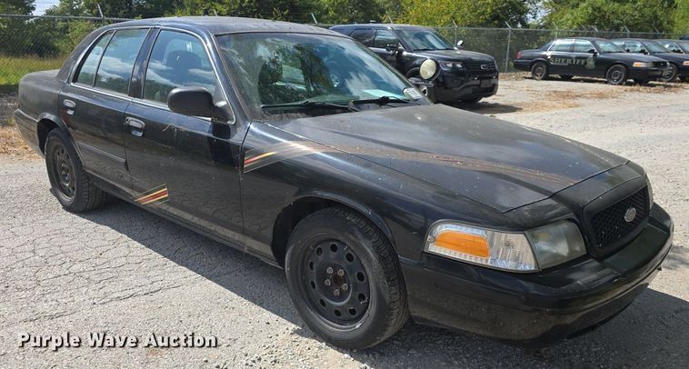image for item DQ4556 2009 Ford Crown Victoria Police Interceptor 
