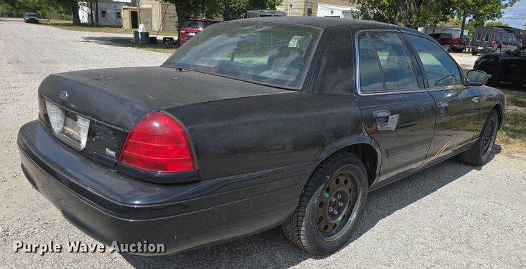 image for item DQ4556 2009 Ford Crown Victoria Police Interceptor 