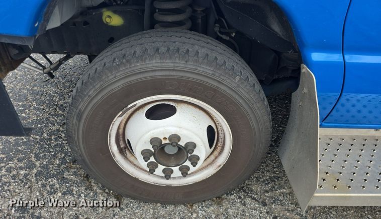 image for item DQ4558 2018 Senator II ST69923C shuttle bus