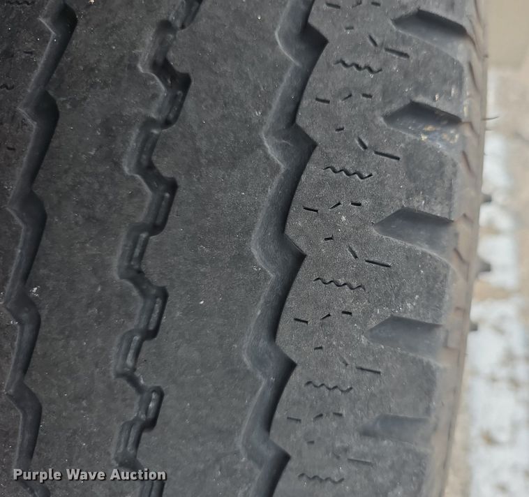 image for item DQ4558 2018 Senator II ST69923C shuttle bus