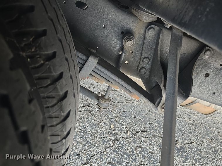 image for item DQ4558 2018 Senator II ST69923C shuttle bus