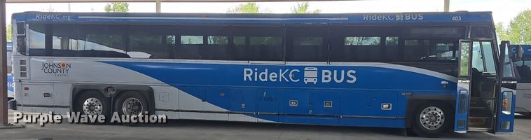 image for item DQ4559 2012 Motor Coach D4500 transit bus